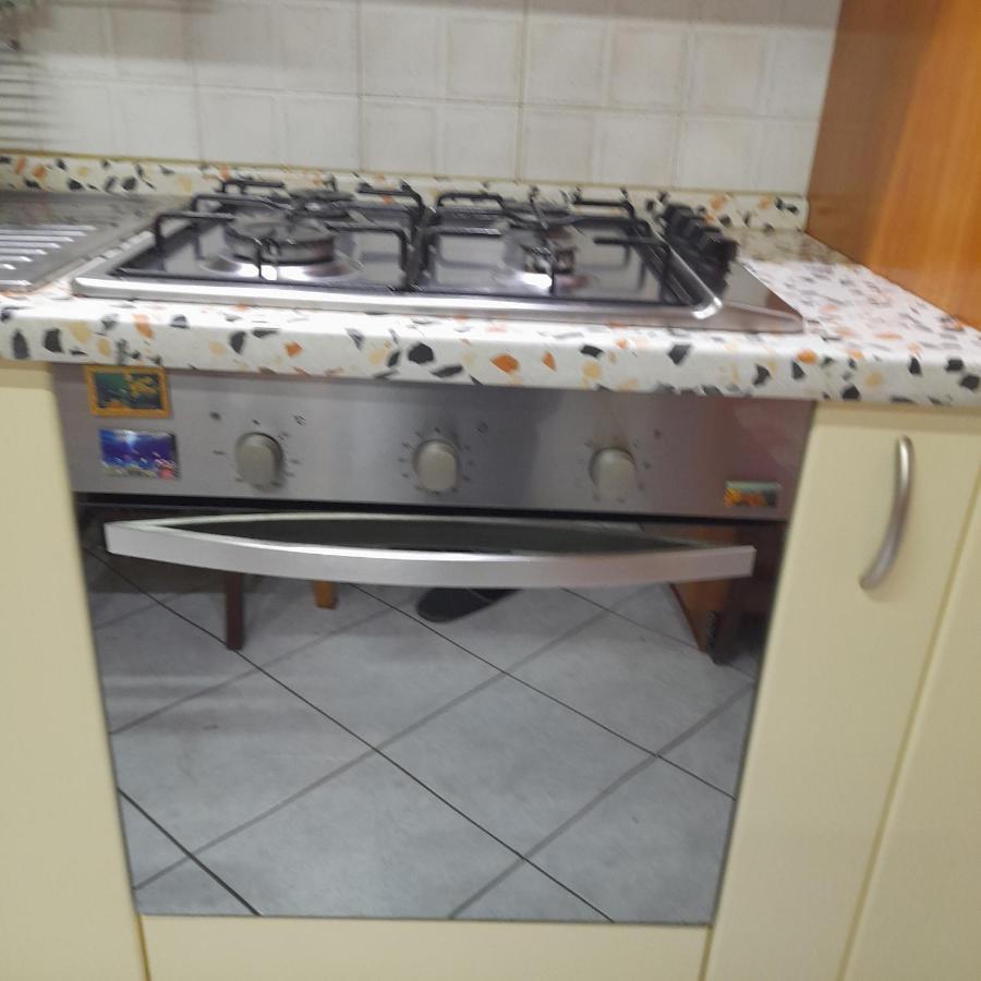 Garda Felice Appartement Desenzano del Garda Buitenkant foto