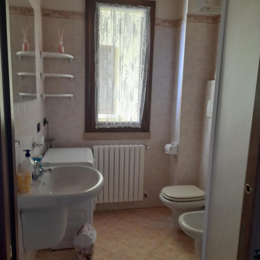 Garda Felice Appartement Desenzano del Garda Buitenkant foto