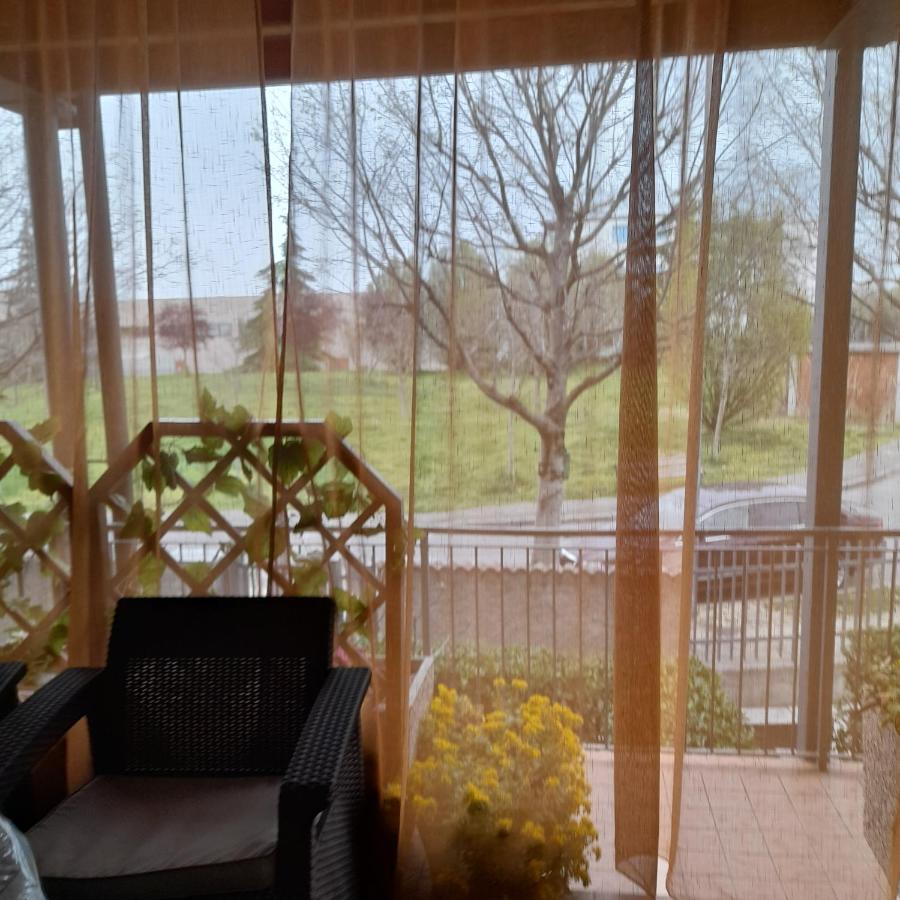 Garda Felice Appartement Desenzano del Garda Buitenkant foto