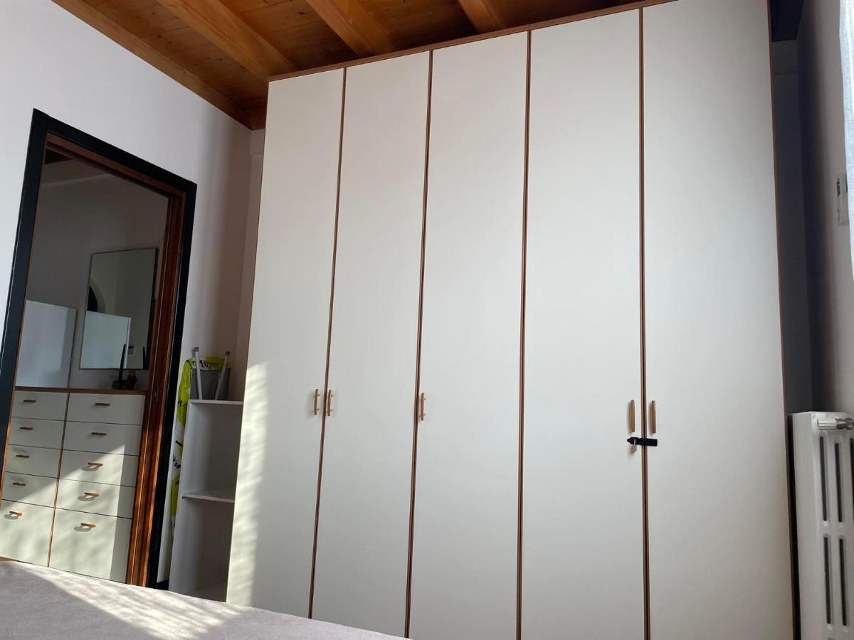 Garda Felice Appartement Desenzano del Garda Buitenkant foto