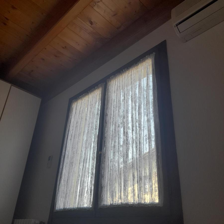 Garda Felice Appartement Desenzano del Garda Buitenkant foto